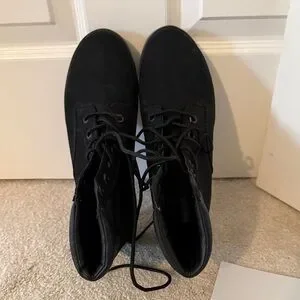 Timberland | Shoes | Timberland Dausette Nubuck Ankle Boot  display picture 2